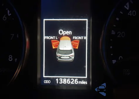 2015 Toyota Highlander Limited V6 из США, поврежденный, VIN 5TDDKRFH6FS192561